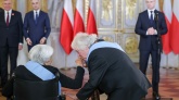 Prezydent odznaczył prof. Jadwigę Puzyninę i Jerzego Maksymiuka Orderem Orła Białego 