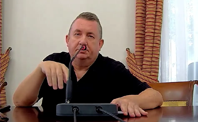 Radny Jacek Budzinski