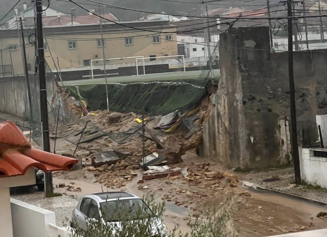 orkan Claudia szaleje w Portugalii