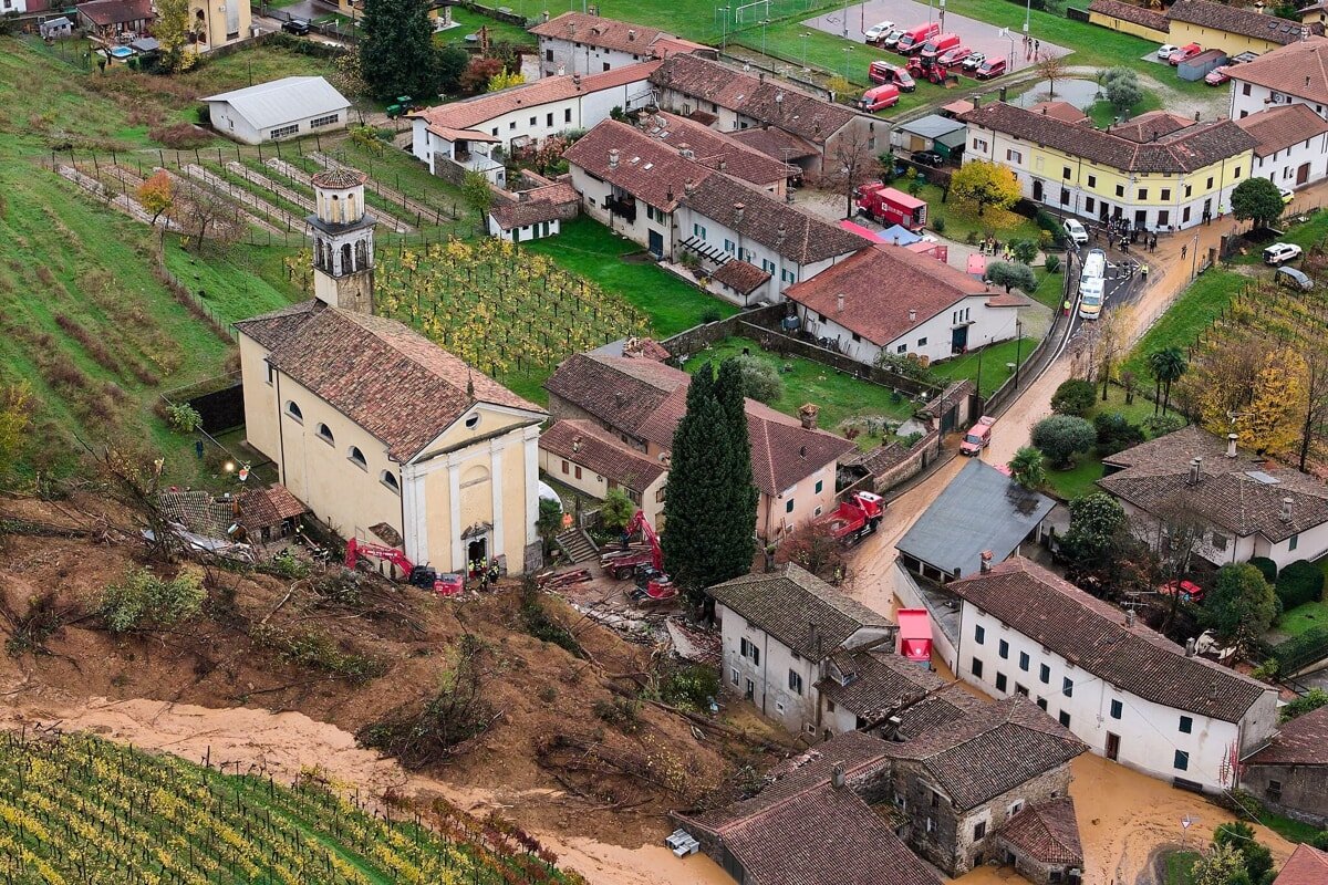 lawina błotna we Włoszech