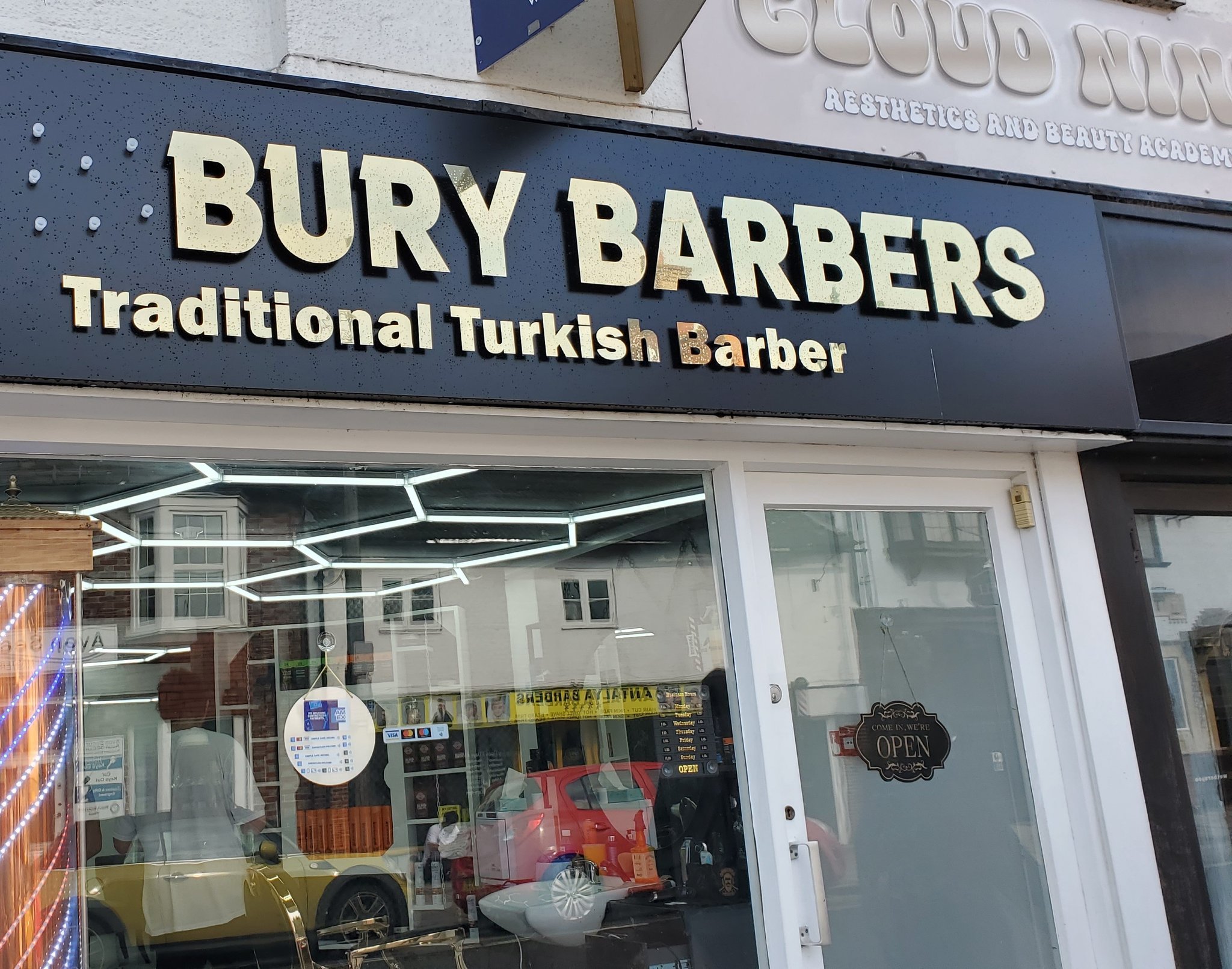 turecki zakład fryzjerski