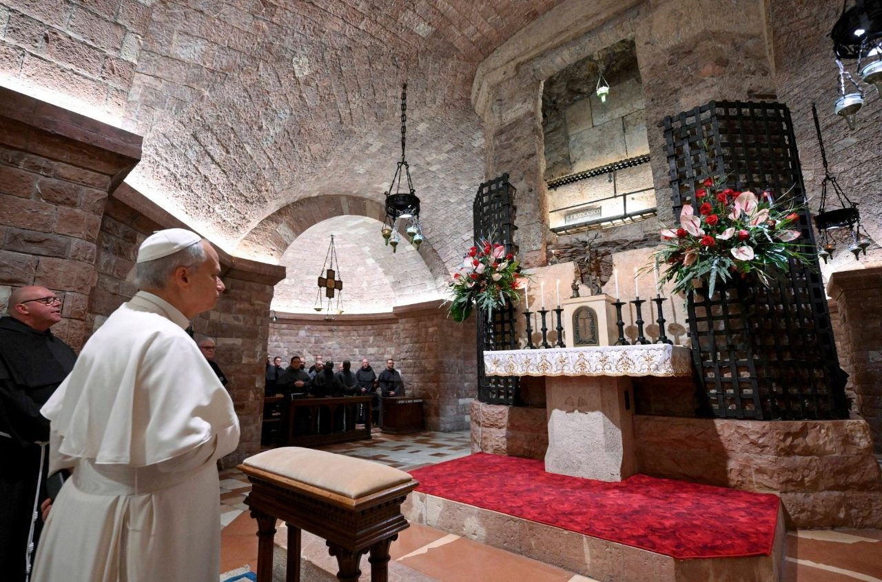 Papież Leon XIV w Asyżu. Mocny apel o nadzieję w trudnych czasach