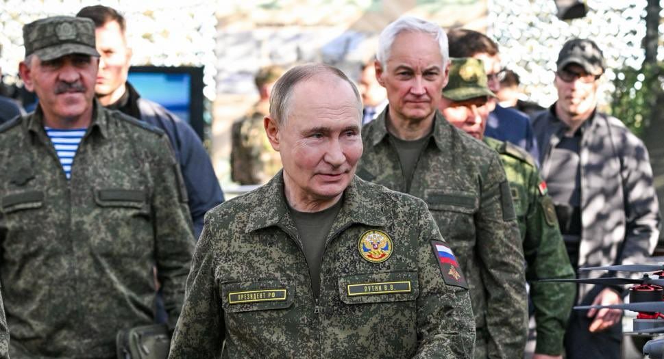 walka za plecami Putina