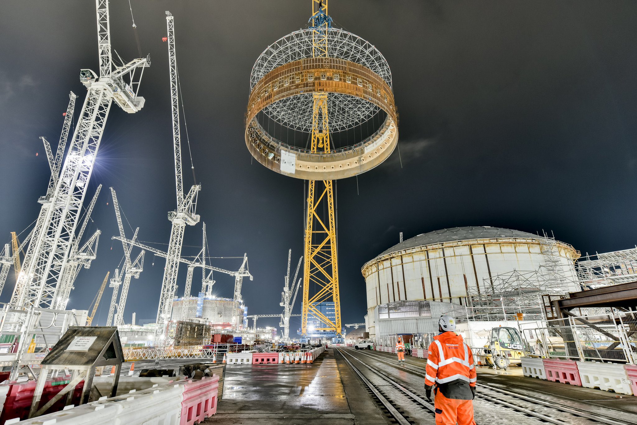 budowa elektrowni atomowej Hinkley Point C w UK