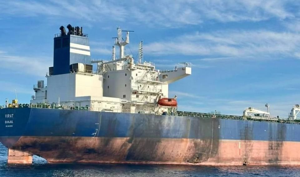 statek rosyjskiej floty cieni
