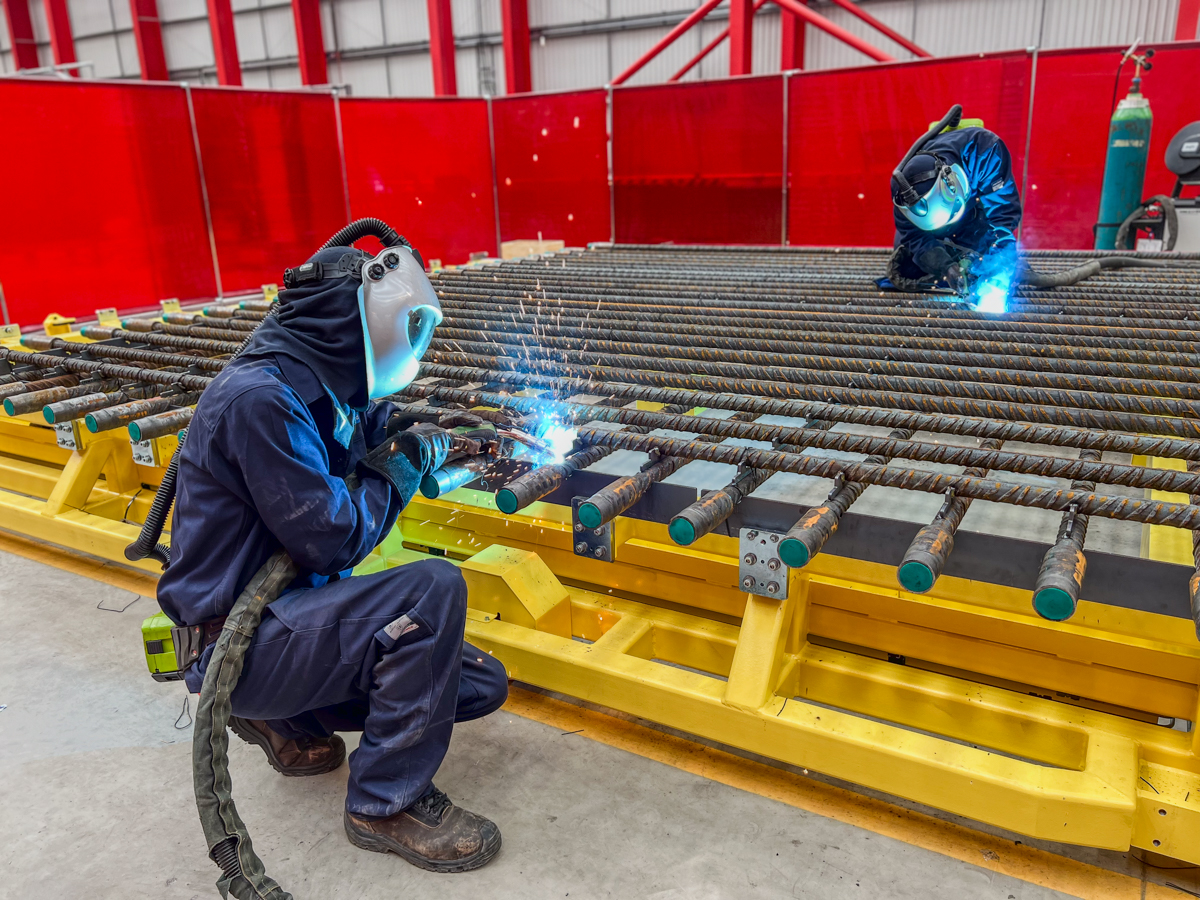 spawanie konstrukcji na Hinkley Point C
