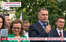 Przemysław Czarnek podczas wiecu przed siedzibą TK