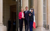 Emmanuel Macron i Ursula von der Leyen