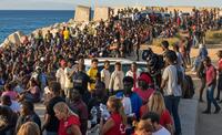 Czerwony Krzyż udziela wsparcia nielegalnym imigrantom