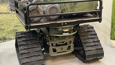 robot wojskowy