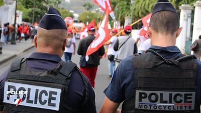 Francuska policja zabezpiecza protest