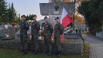 Tymbarscy Strzelcy na cmentarzu parafialnym w Tymbarku