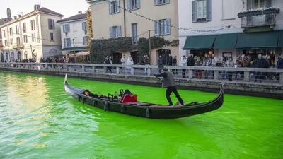 kanał wenecki zanieczyszczony z inspiracji Grety Thunberg