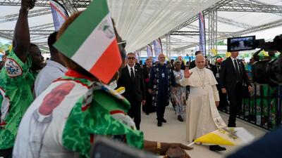 Papież Leon XIV wśród chorych psychicznie w Afryce przynosi przesłanie nadziei