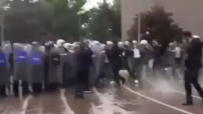 Starcia przed siedzibą tureckiej opozycji w Ankarze