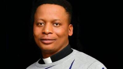 Uwolniono porwanego księdza w Nigerii