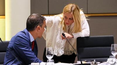 Giorgia Meloni i Pedro Sanchez