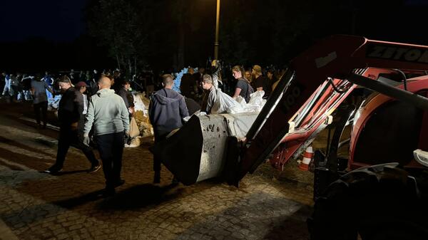 Brzeg Dolny na wałach