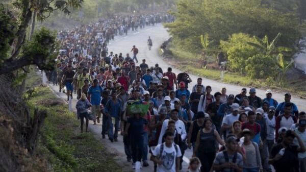 Imigranci na południowej granicy USA