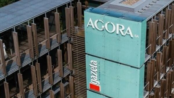 Agora