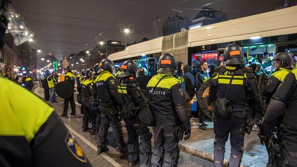 Zamieszki w Amsterdamie