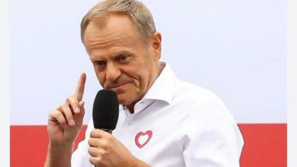 Donald Tusk dostał bardzo drogą zabawkę