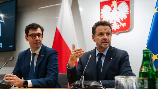 Trzaskowski chce rządzić Polską, nie radzi sobie z zarządzaniem Warszawą