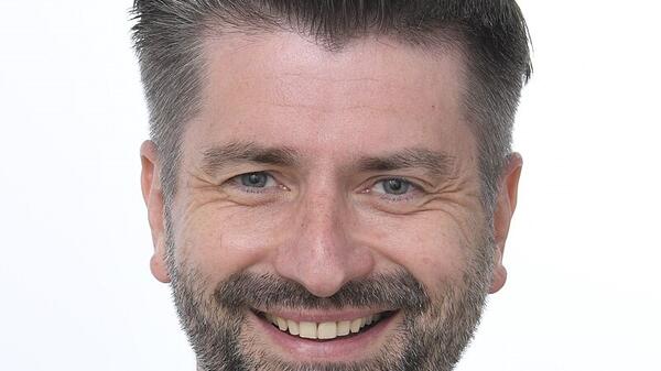 Paradne! Śmiszek „naprawiał” praworządność w Polsce, teraz chce to samo zrobić na Węgrzech