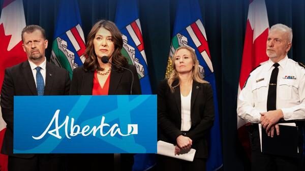 Premier Alberty Danielle Smith