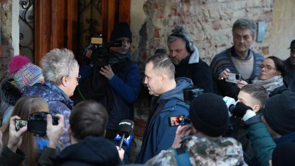 nawrocki, powódź, republika