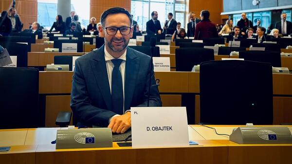 Tego fragmentu z wczorajszego walnego zgromadzenia nie zobaczycie w żadnych mainstreamowych mediach!, napisał Daniel Obajtek