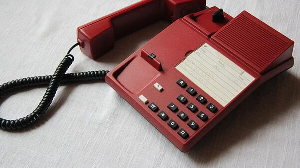 Telefon