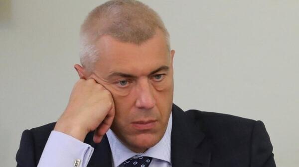 Giertych broni Trzaskowskiego ws. choinek - Dostał celne riposty
