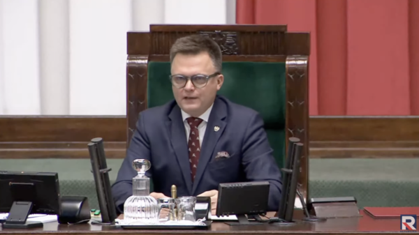 Collegium Humanum: Nowe fakty i kontrowersje wokół Hołowni