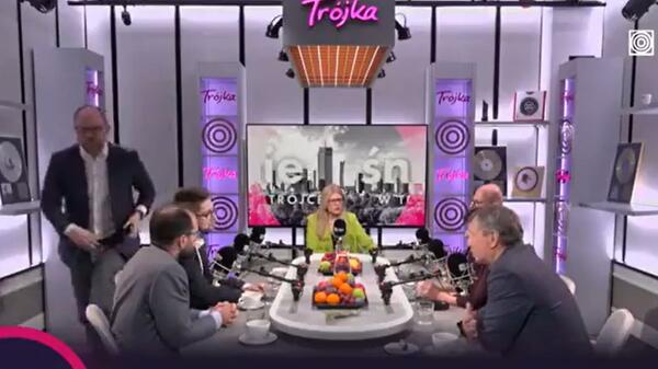 Nielegalna TVP
