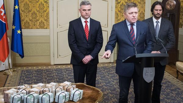 Robert Fico bliżej Putina