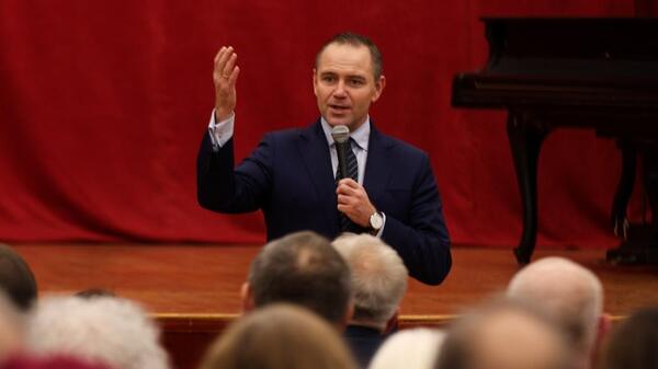 Karol Nawrocki
