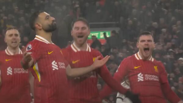 „Faraon” z Liverpoolu śrubuje kolejne rekordy. Salah na równi z Henrym w klasyfikacji strzelców Premier League
