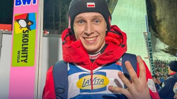 Paweł Wąsek