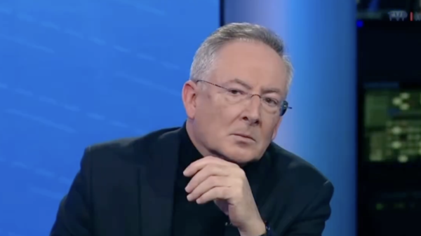 sienkiewicz, tvp info
