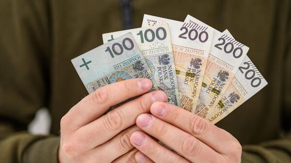 800 zł.