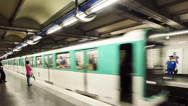 paryskie metro