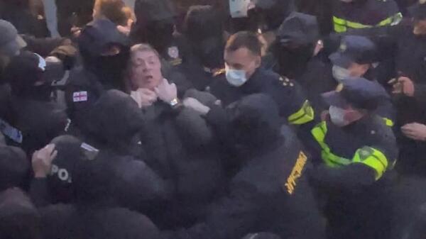 protesty w Tibilisi