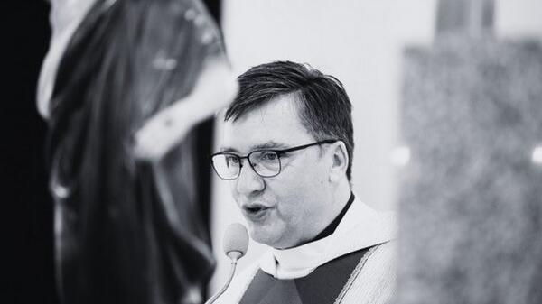 ksiądz Grzegorz Dymek