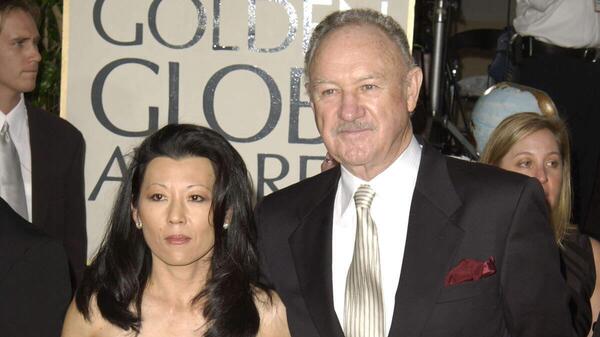 Gene Hackman i Betsy Arakwa