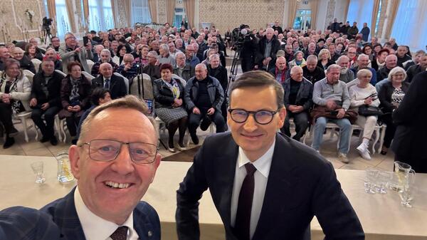 telus Morawiecki