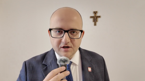 dariusz matecki