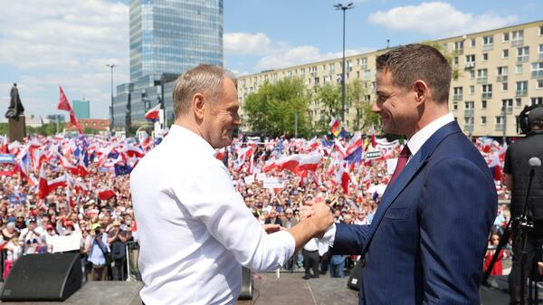tusk, trzaskowski