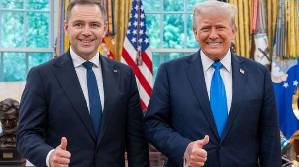 Nawrocki i Trump w Białym Domu