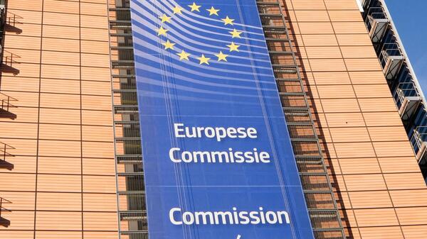 Komisja Europejska przygotowuje się do przedstawienia 2 lipca nowego tzw. kamienia milowego w dziedzinie klimatu, którego celem jest ograniczenie emisji CO2 o 90 proc. do 2040 roku